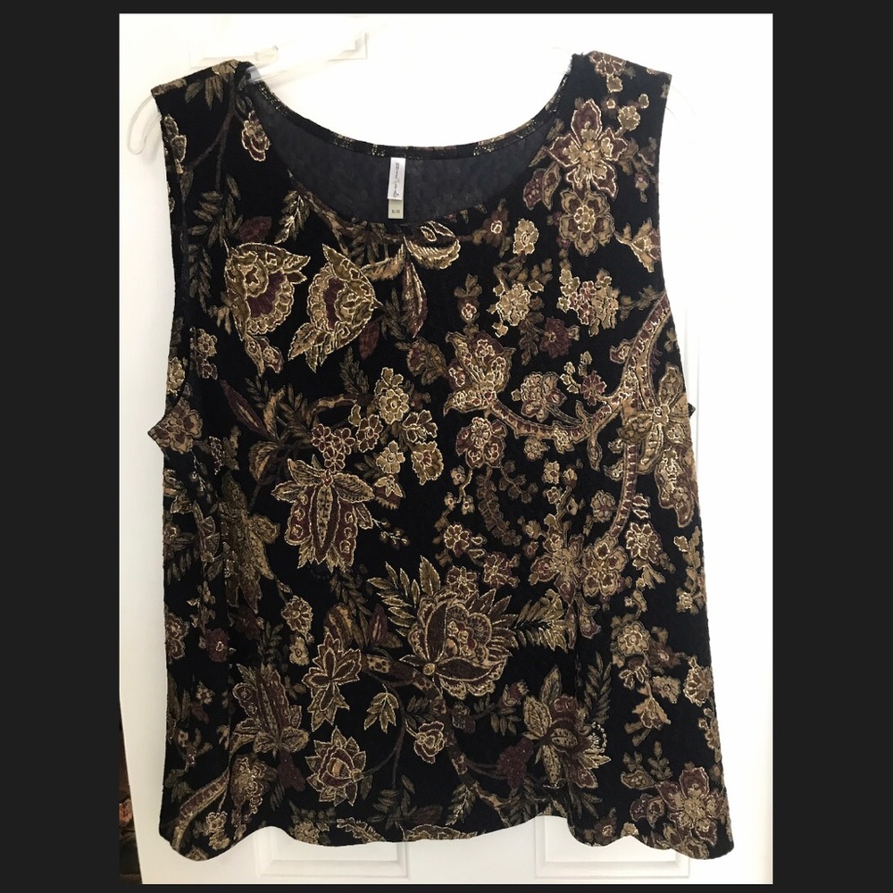 White Stag female blouse xl